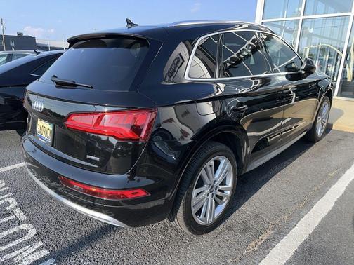 2019 Audi Q5 2.0T Prestige