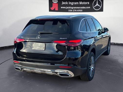 Black 2026 Mercedes-Benz GLC 300 4MATIC
