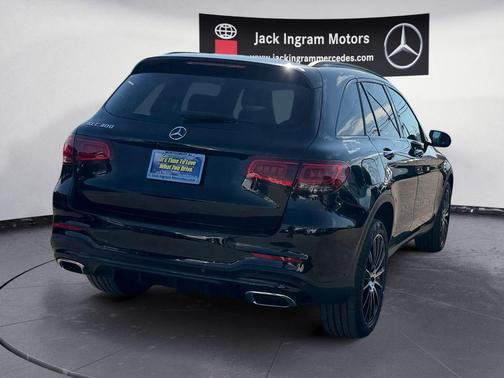 2022 Mercedes-Benz GLC 300 Base