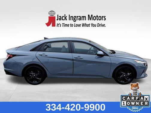 2022 Hyundai ELANTRA SEL