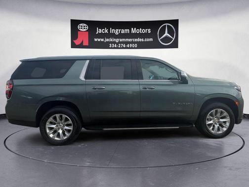 2023 Chevrolet Suburban Premier