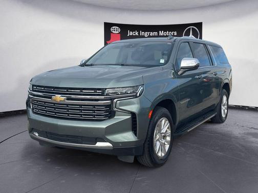 2023 Chevrolet Suburban Premier