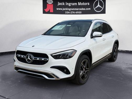 Polar White 2026 Mercedes-Benz GLA 250 4MATIC