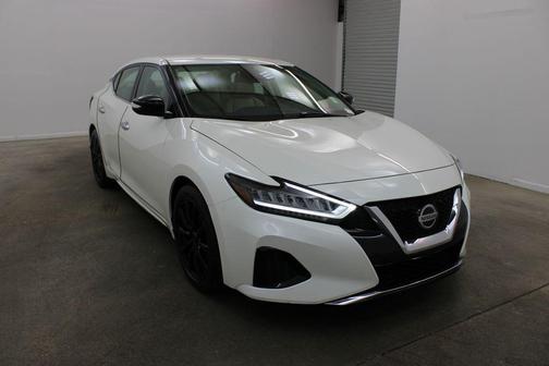 Pearl White 2020 Nissan Maxima 3.5 SV