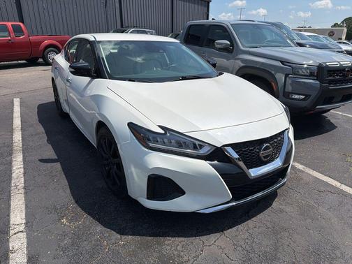 Pearl White 2020 Nissan Maxima 3.5 SV