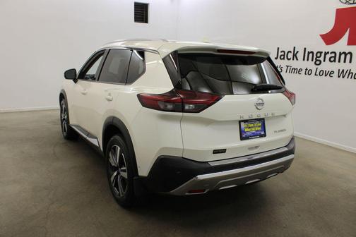 Pearl White 2021 Nissan Rogue Platinum