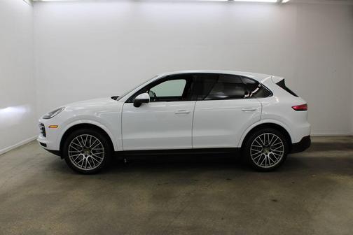 2022 Porsche Cayenne Platinum Edition