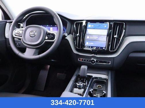 2025 Volvo XC60 Plug-In Hybrid Plus