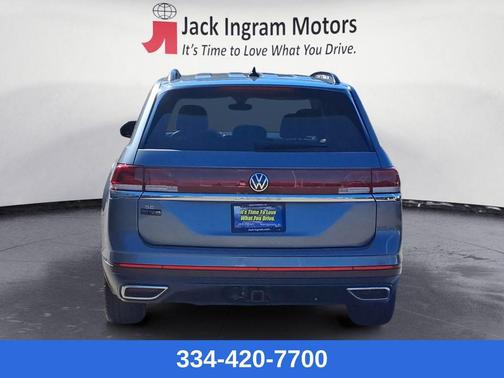 2025 Volkswagen Atlas 2.0T SE w/Technology