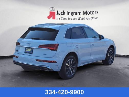 2025 Audi Q5 45 S line Prestige