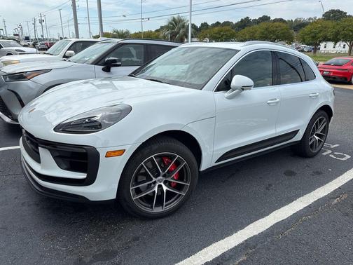 2024 Porsche Macan S