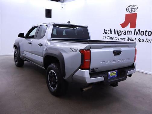 2024 Toyota Tacoma TRD Off Road