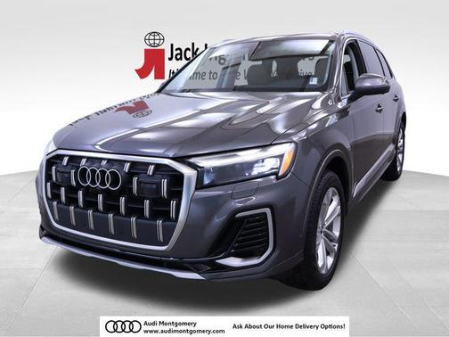 2025 Audi Q7 45 Premium Plus
