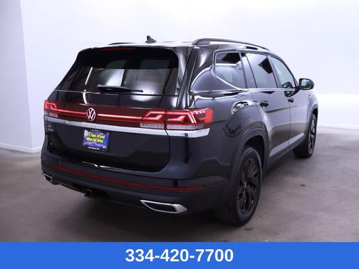 2025 Volkswagen Atlas Cross Sport 2.0T SEL Premium