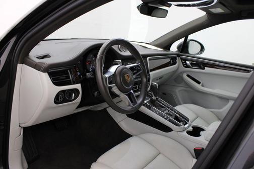 2021 Porsche Macan S