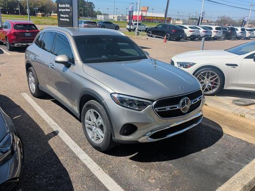 2023 Mercedes-Benz GLC 300 Base