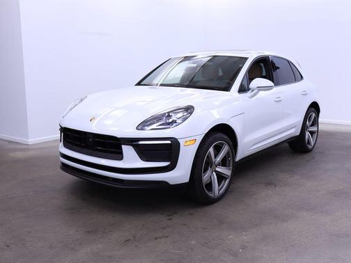 2024 Porsche Macan 