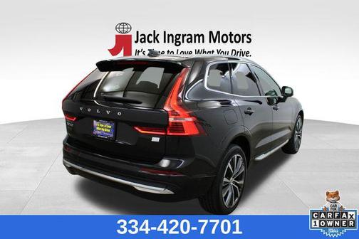 2022 Volvo XC60 Recharge Plug-In Hybrid T8 Inscription Expression