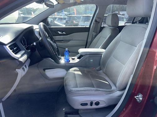 2022 GMC Acadia FWD SLE