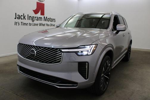 Aurora Silver 2026 Volvo XC90 Plus, B6 AWD Gas (mild hybrid), Gasoline, Bright, 7 Seats