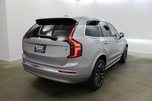 Aurora Silver 2026 Volvo XC90 Plus, B6 AWD Gas (mild hybrid), Gasoline, Bright, 7 Seats