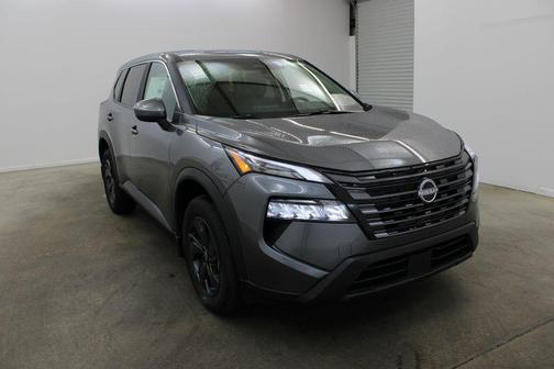 Gun Met 2026 Nissan Rogue SV