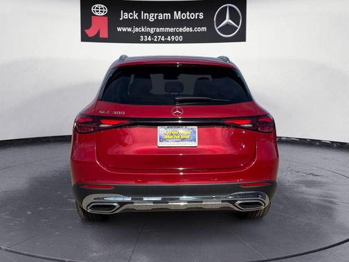 2026 Mercedes-Benz GLC 300 Base