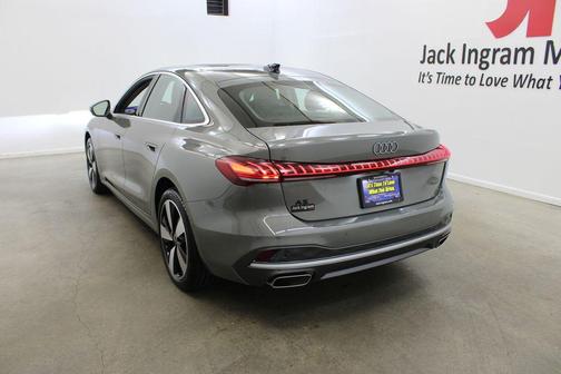 2025 Audi A5 Premium Plus TFSI quattro S tronic