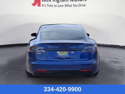 2022 Tesla Model S Base