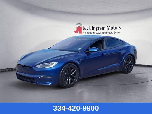 2022 Tesla Model S Base