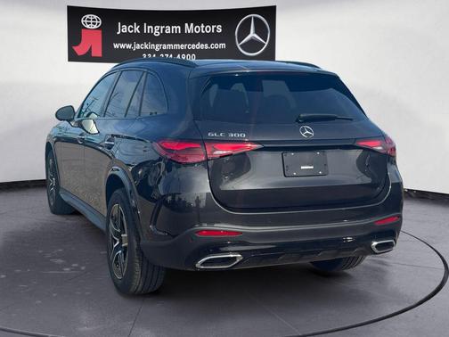 2026 Mercedes-Benz GLC 300 Base