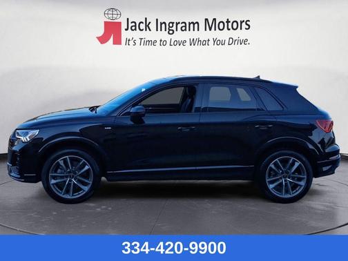 2025 Audi Q3 Premium 45 TFSI S line quattro Tiptronic