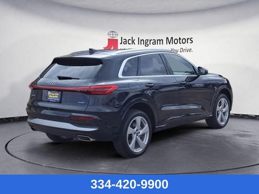 2025 Audi Q5 Premium Plus