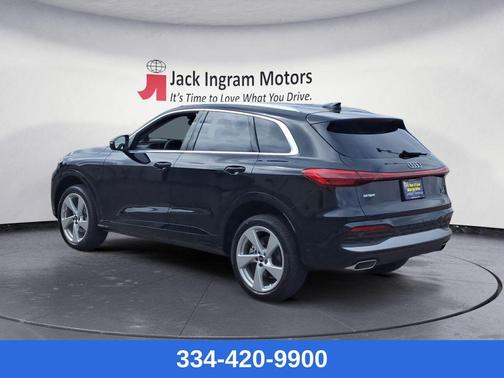 2025 Audi Q5 Premium Plus