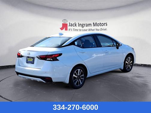 2025 Nissan Versa 1.6 SV