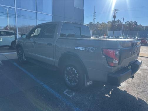 2021 Nissan Titan PRO-4X