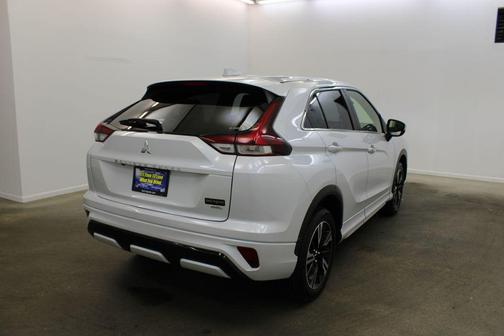 White Diamond 2025 Mitsubishi Eclipse Cross SEL
