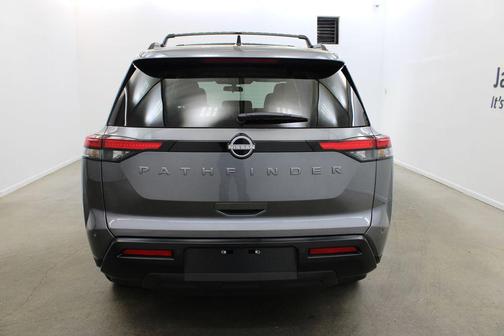 Gun Met 2026 Nissan Pathfinder SV