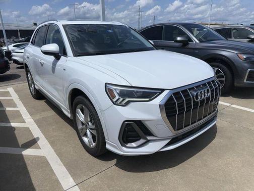 2022 Audi Q3 45 S line Premium Plus