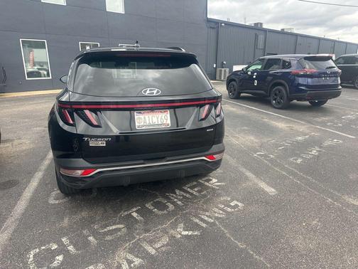 2023 Hyundai TUCSON SEL
