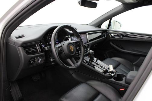 2024 Porsche Macan