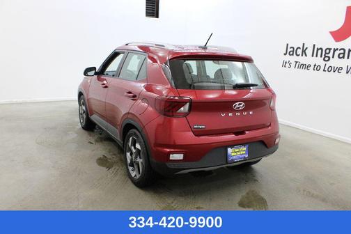 2024 Hyundai VENUE Limited