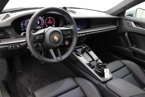 2026 Porsche 911 Carrera 4S