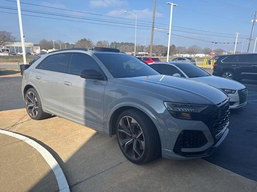 2024 Audi RS Q8 4.0T