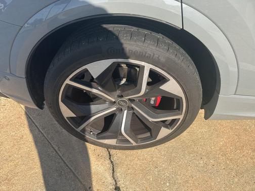 2024 Audi RS Q8 4.0T