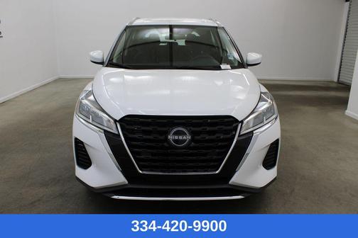 2022 Nissan Kicks SV