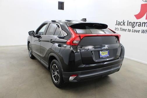 Tarmac Black Metallic 2020 Mitsubishi Eclipse Cross ES