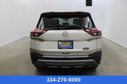 2022 Nissan Rogue SL