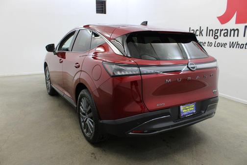 Scarlet 2026 Nissan Murano SL