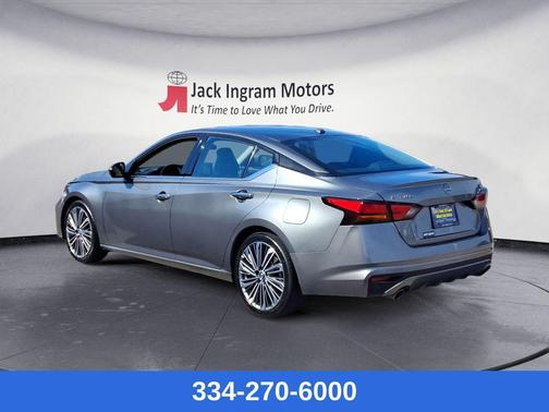 2023 Nissan Altima 2.5 SL